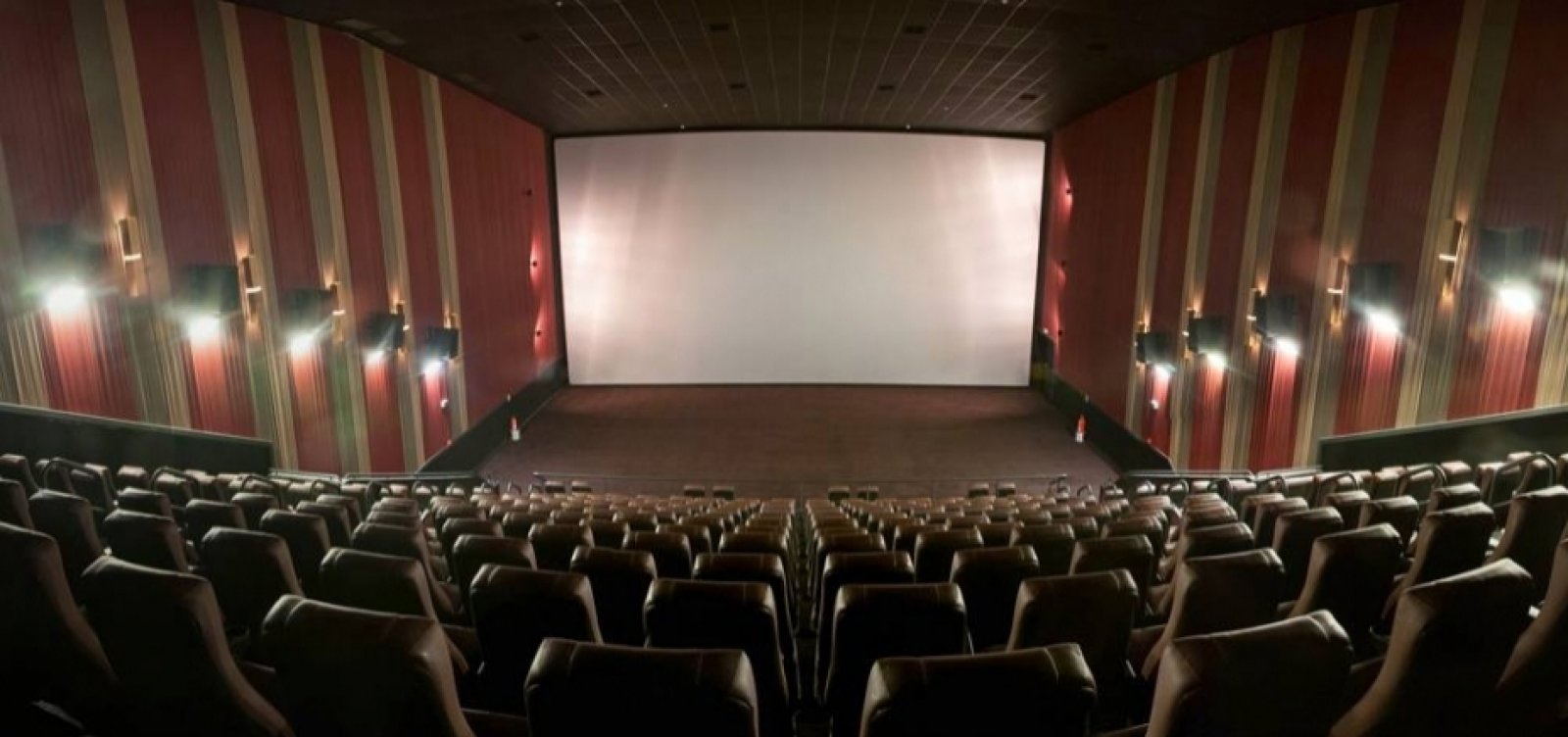 Bilheterias nos cinemas brasileiros aumenta 16% em 2023