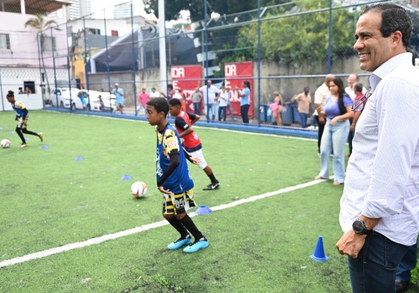 Esporte Clube Bahia e Prefeitura de Salvador fecham parceria para beneficiar 1,5 mil crianças