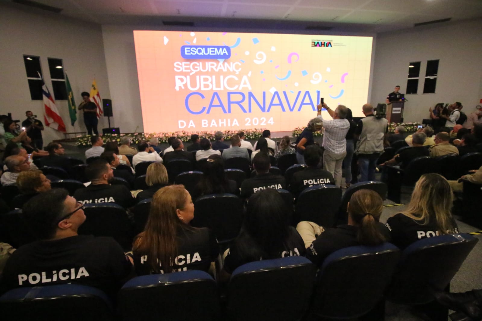 Carnaval 2024: Governo investe 80 milhões em efetivo, tecnologia e Centro de Inteligência