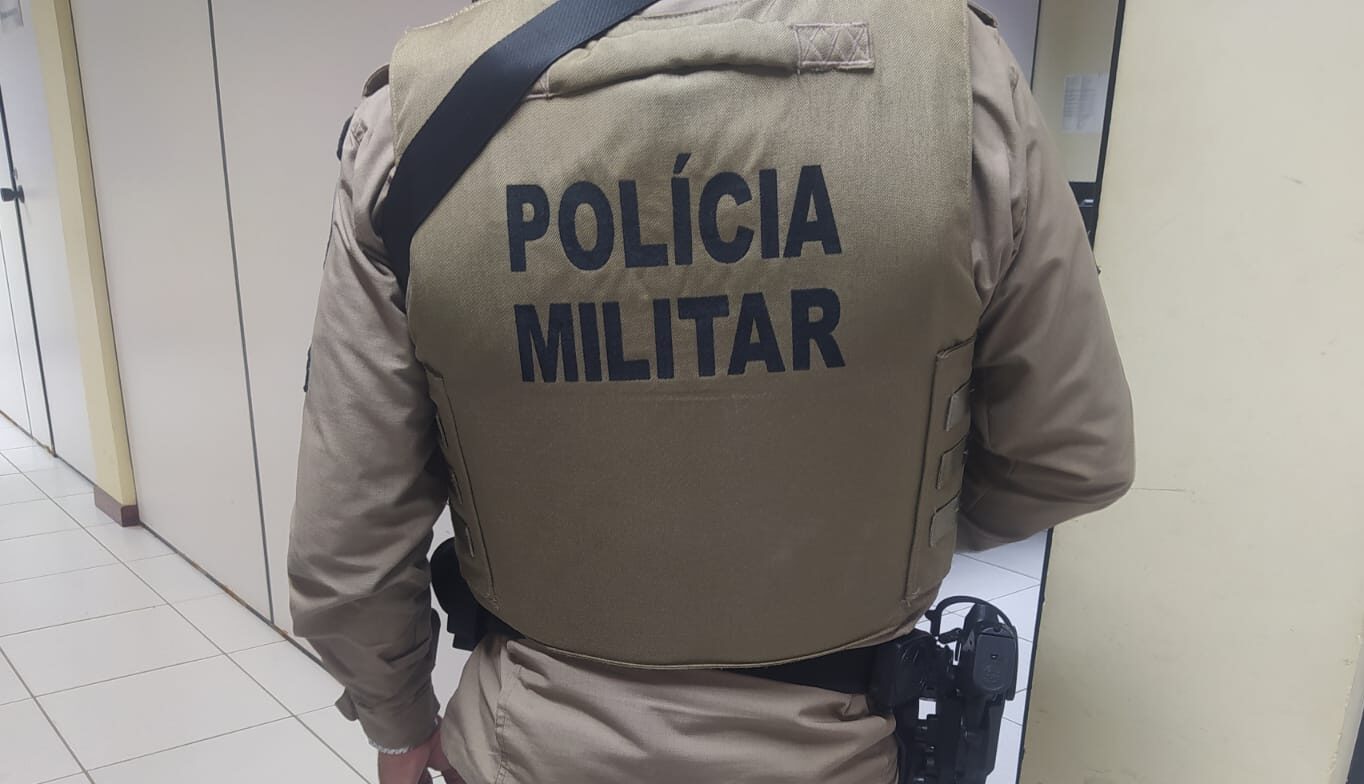 Ação da Polícia Militar resulta na prisão de suspeitos de homicídio em Feira de Santana