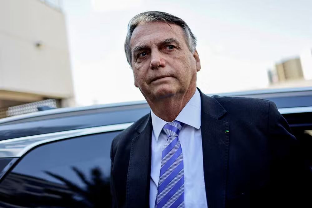Bolsonaro tem passaporte apreendido e Valdemar é preso em Operação da PF após delação de Cid