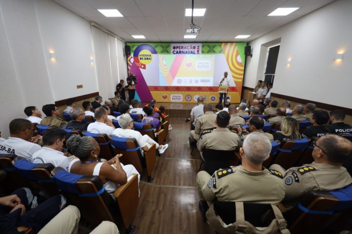 Primeiro dia do Carnaval de Salvador tem reduções de 62% dos roubos e de 50% dos furtos