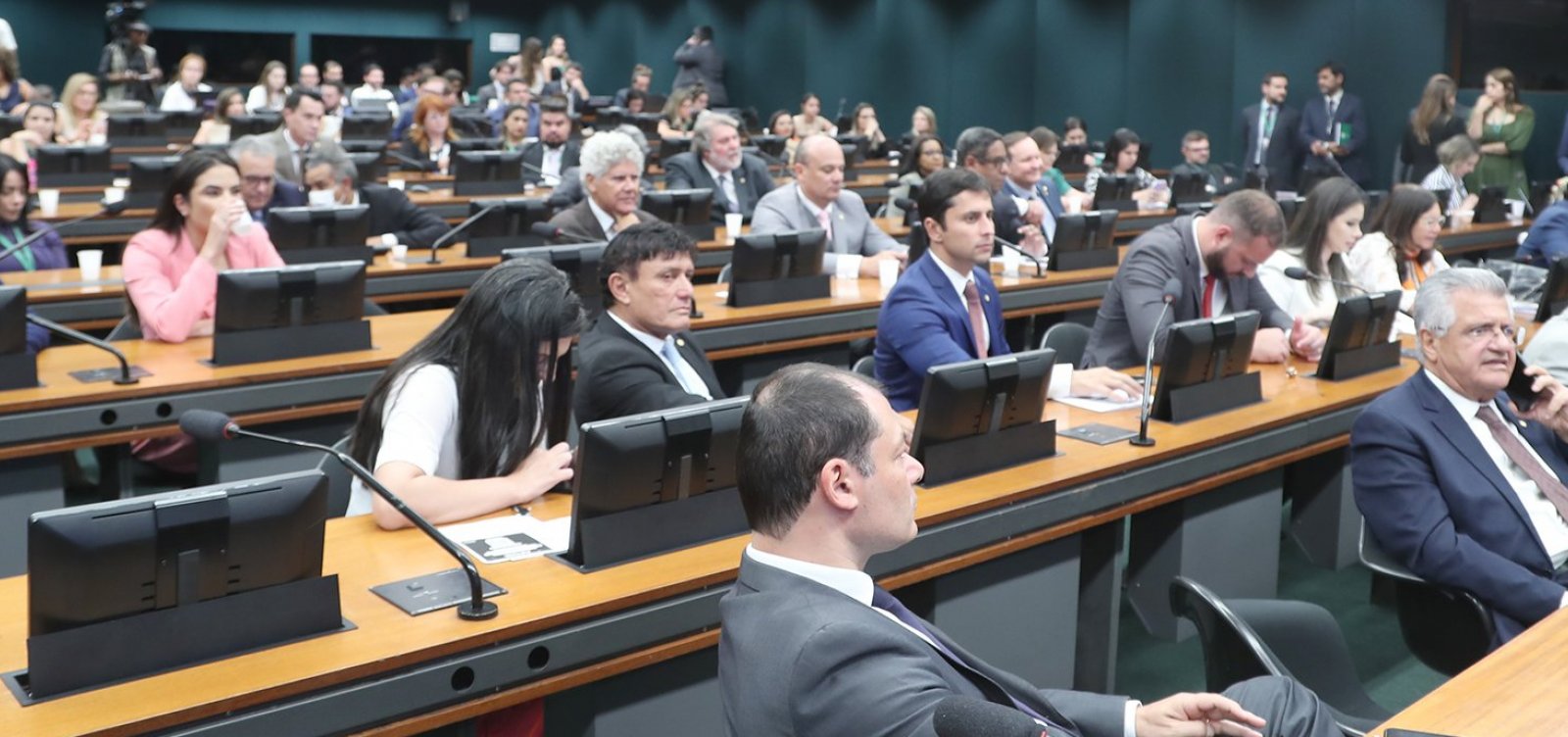 Câmara vai votar PEC que proíbe legalização e descriminalização de drogas ilícitas no Brasil nesta quarta-feira