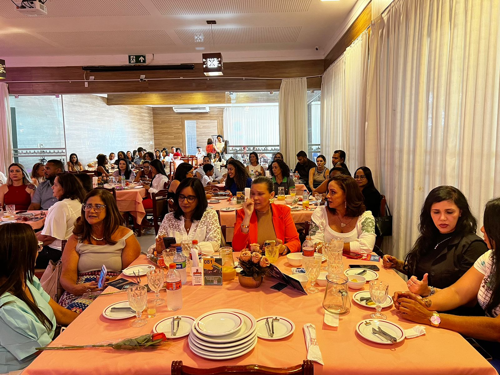 Evento reúne mulheres empreendedoras em Feira de Santana