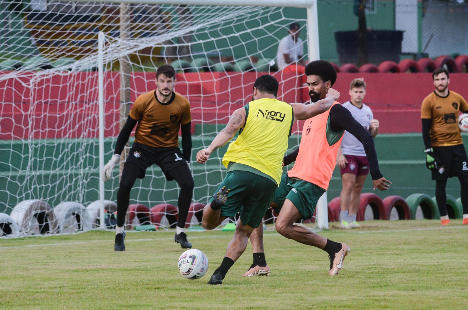 Fluminense de Feira intensifica preparação para estreia na Série B do Baiano