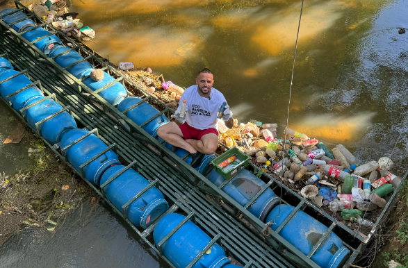 Ecobarreiras: conheça o projeto sustentável para redução de resíduos em rios