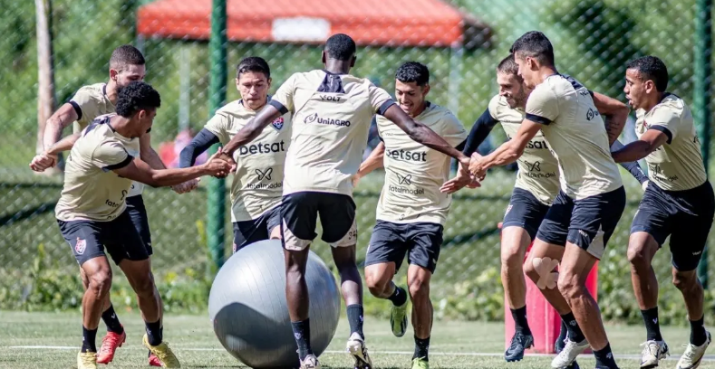 Vitória finaliza preparação para enfrentar o Atlético-GO pela Série A do Brasileiro