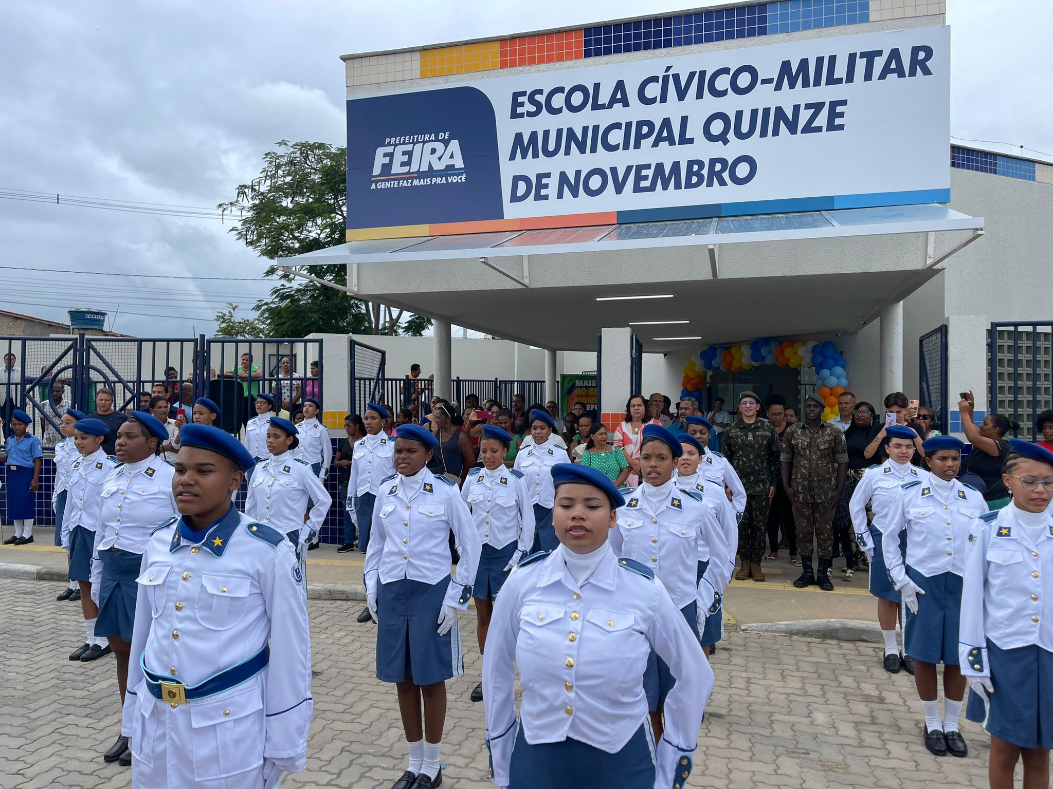 Distrito de Jaíba ganha nova escola Cívico-Militar