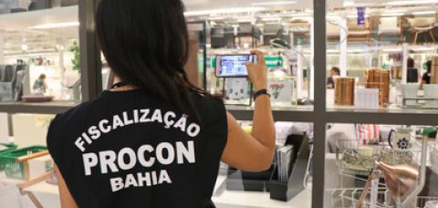 Procon-Ba fiscaliza o comércio para coibir práticas abusivas nas compras do Dia dos Namorados