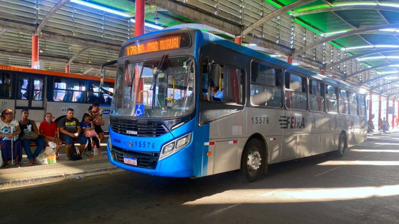 Semob substitui micro-ônibus por ônibus padron em linhas com maior demanda de passageiros