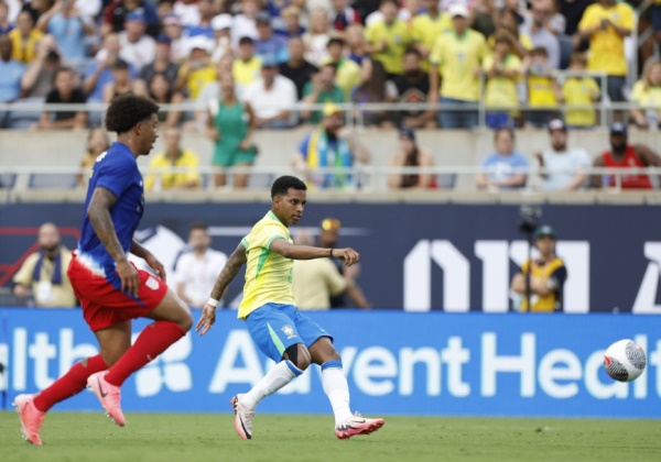 Brasil empata com EUA em último teste antes da Copa América