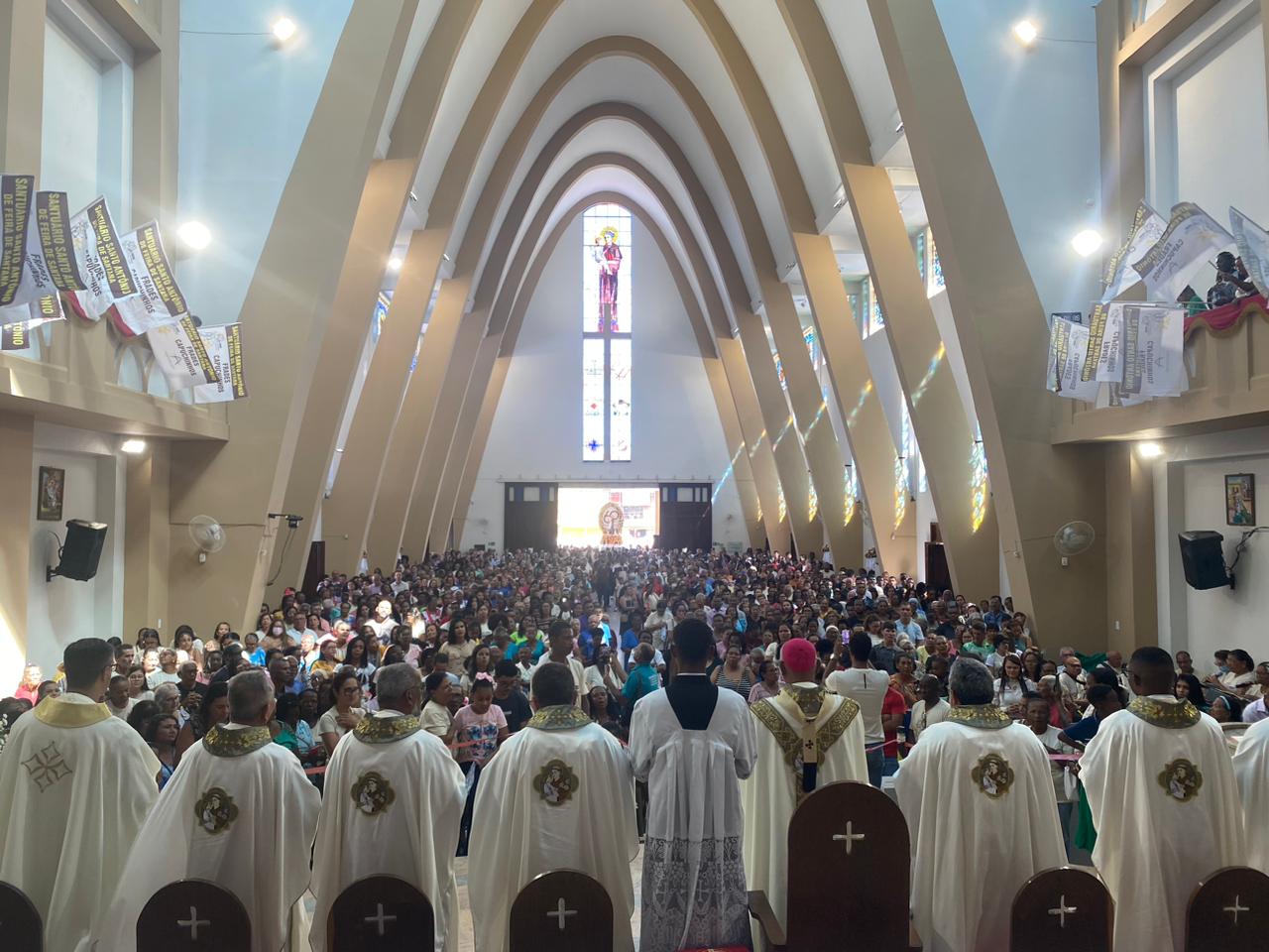 Completando 60 anos, Paróquia Santo Antônio dos Frades Capuchinhos é elevada a Santuário