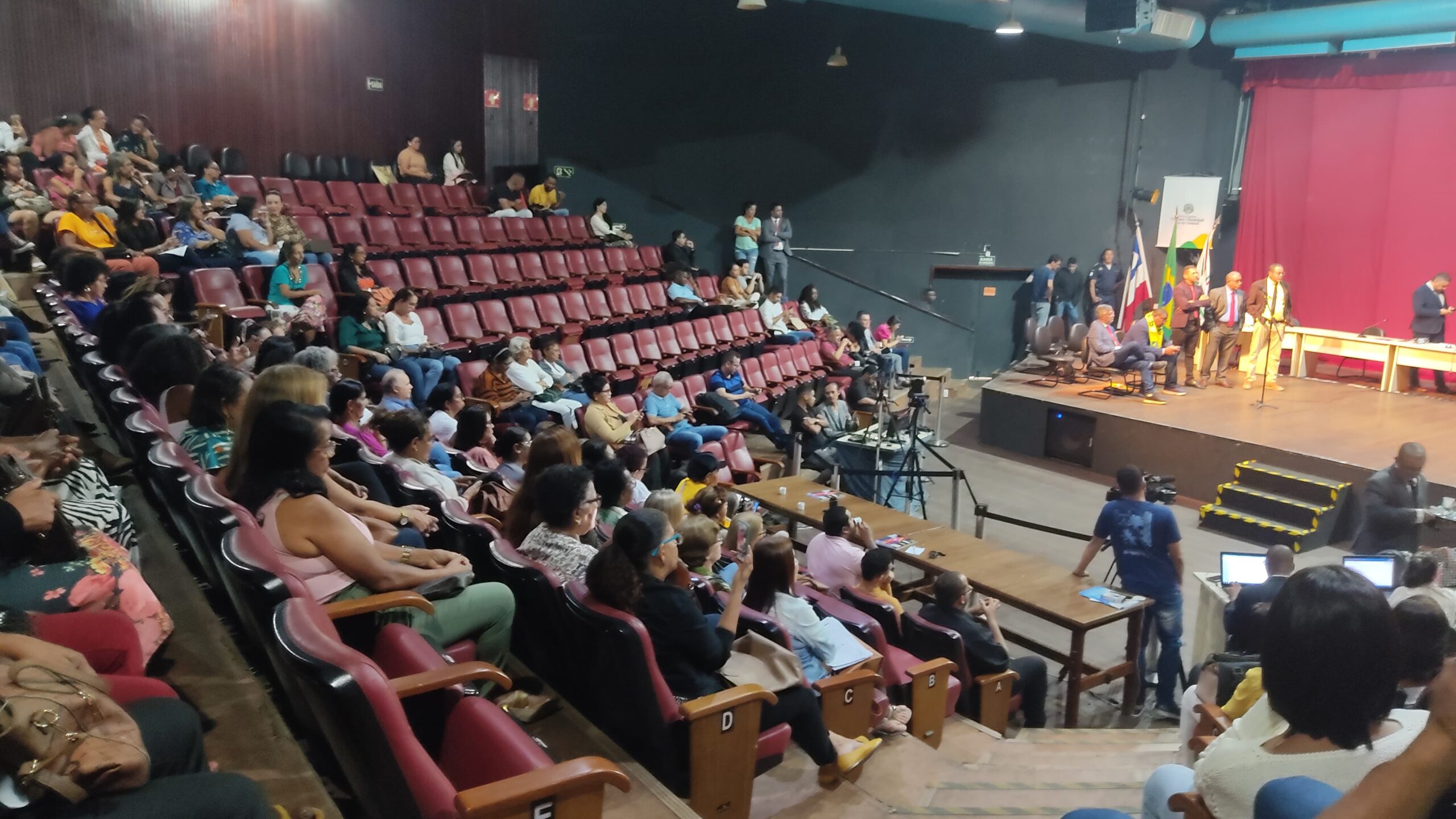 Professores cobram na Câmara votação do projeto do pagamento dos precatórios do FUNDEF