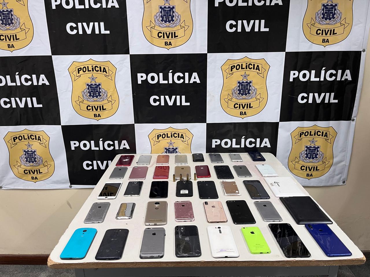 Polícia Civil recupera mais de 150 celulares em Feira de Santana