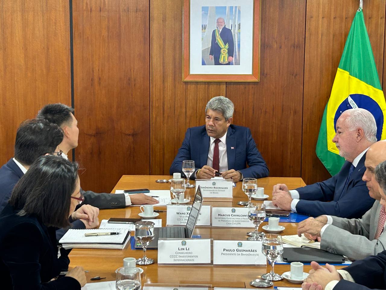 Governador avança em projetos para o aeroporto de Feira de Santana e outras cidades baianas em agenda em Brasília