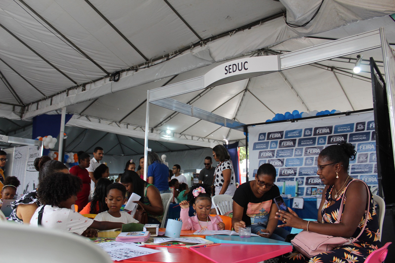 Inscrições de escolas municipais para participar da Feira do Livro iniciam segunda-feira