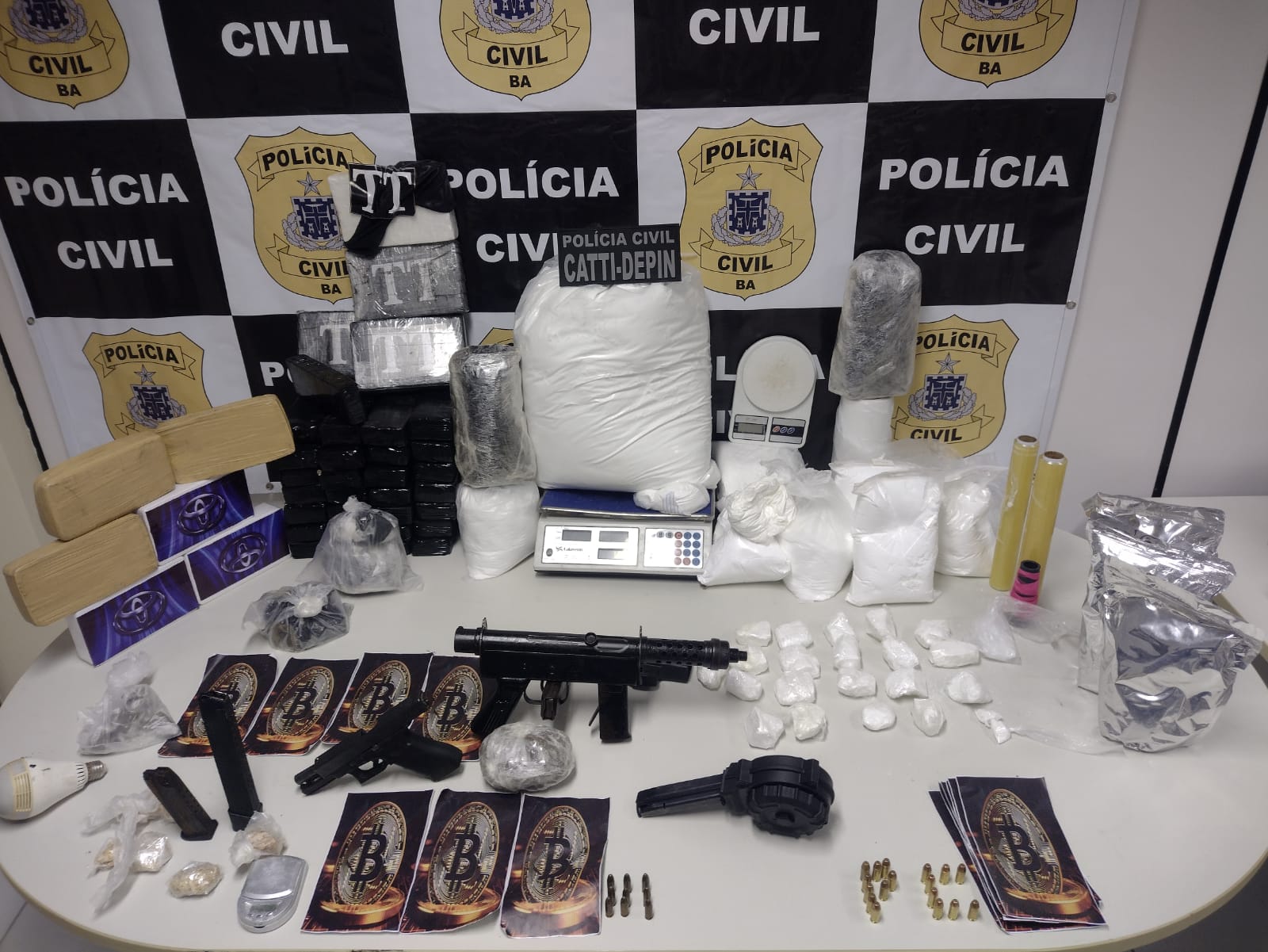 Polícia Civil desarticula organizações criminosas em Feira de Santana