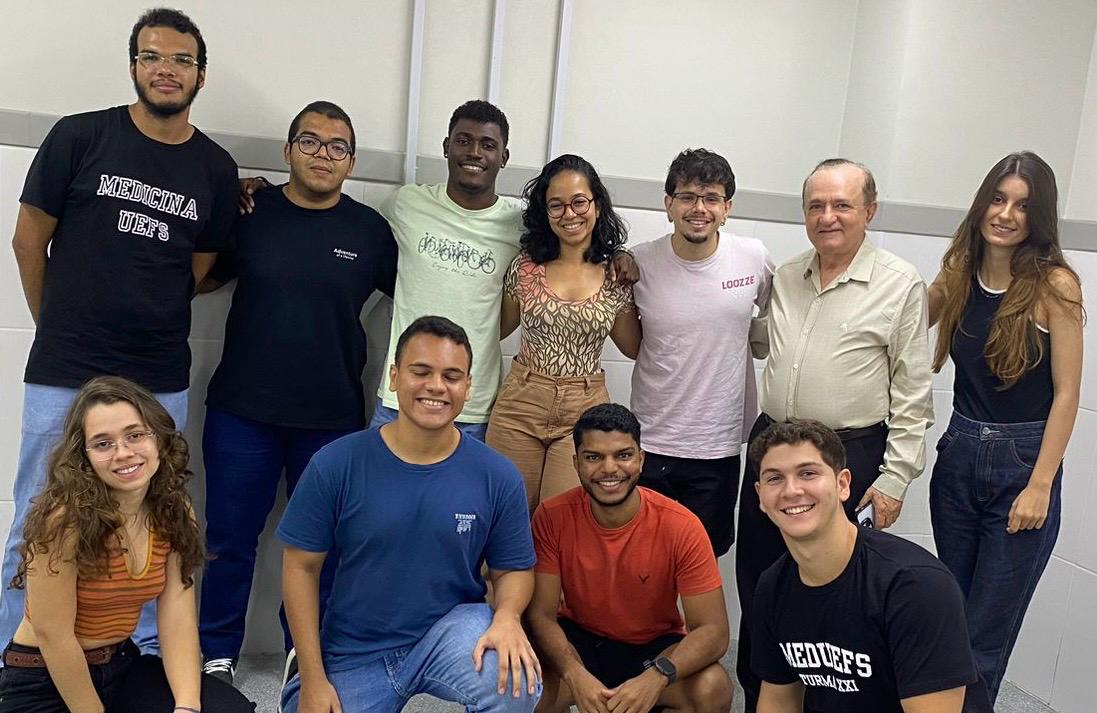 Dr. João Batista de Cerqueira celebra 41 anos como professor na UEFS