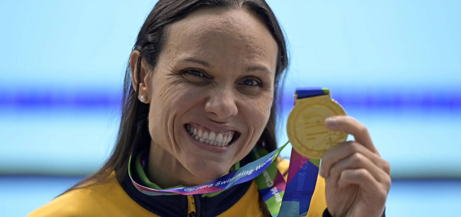 Carol Santiago garante terceira medalha de ouro nos Jogos Paralímpicos de Paris