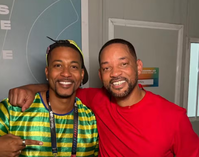 Sósia baiano realiza sonho e encontra o astro Will Smith: ‘no palco com o maior’