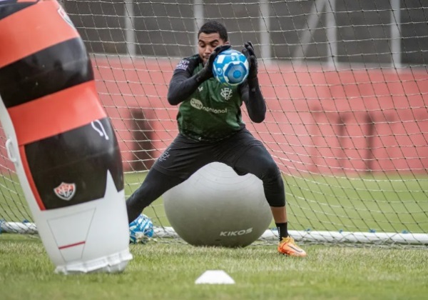 Vitória não contará com Arcanjo e Alerrandro para jogo contra Juventude