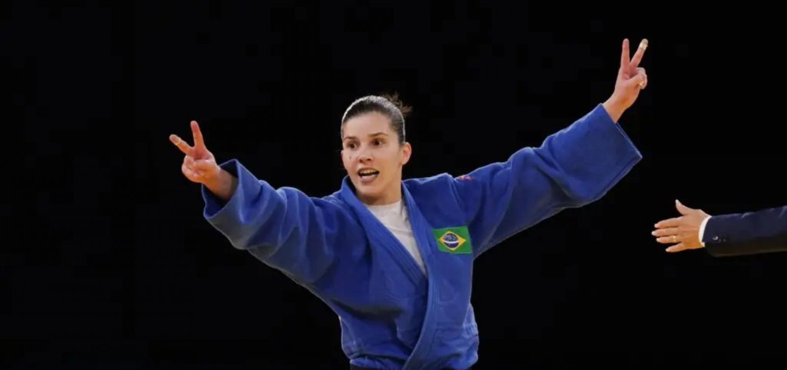 Alana Maldonado conquista primeiro ouro do Brasil no judô e se torna bicampeã paralímpica