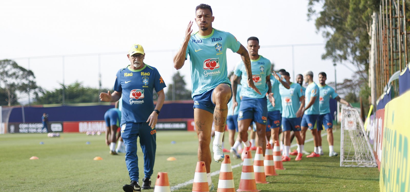 Seleção Brasileira vai treinar no Barradão para partida contra Uruguai