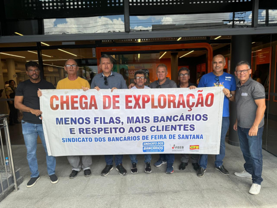 Sindicato protesta contra precarização do trabalho no Itaú em ato do Dia Nacional de Luta