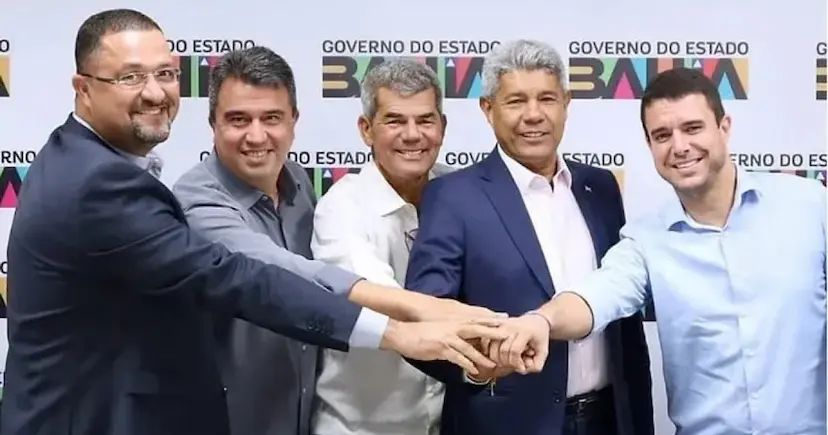 Cyro é eleito prefeito de Serrinha com 43,56% dos votos