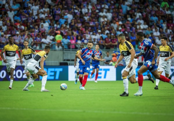 Suspenso, Everton Ribeiro desfalca o Bahia contra o Flamengo