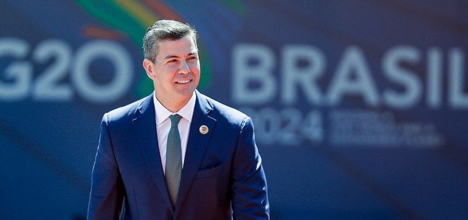 G20: presidente do Paraguai recebe alta após exames