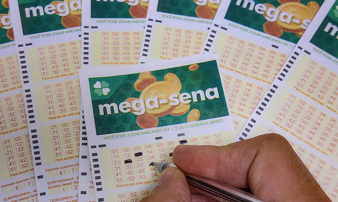 Mega-Sena sorteia neste sábado prêmio acumulado em R$ 67 milhões