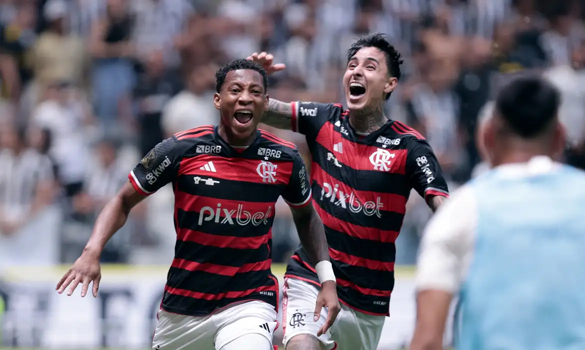 Flamengo vence Atlético-MG e é penta da Copa do Brasil