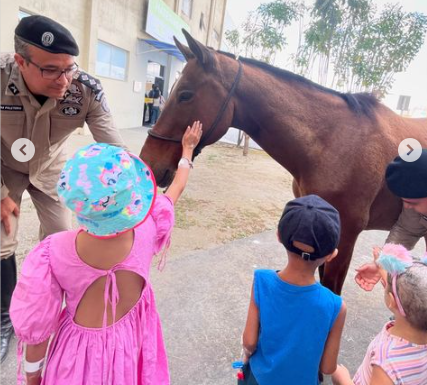 Cavalaria da Polícia Militar de Feira de Santana promove 2ª edição da Ação Social Criança Feliz