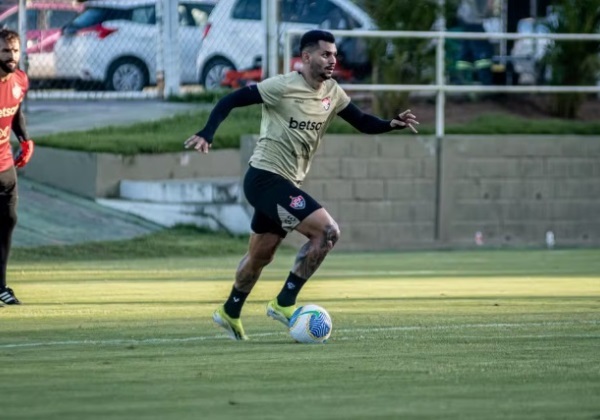 Com Willean Lepo e Neris, Vitória inicia preparação para enfrentar o Criciúma