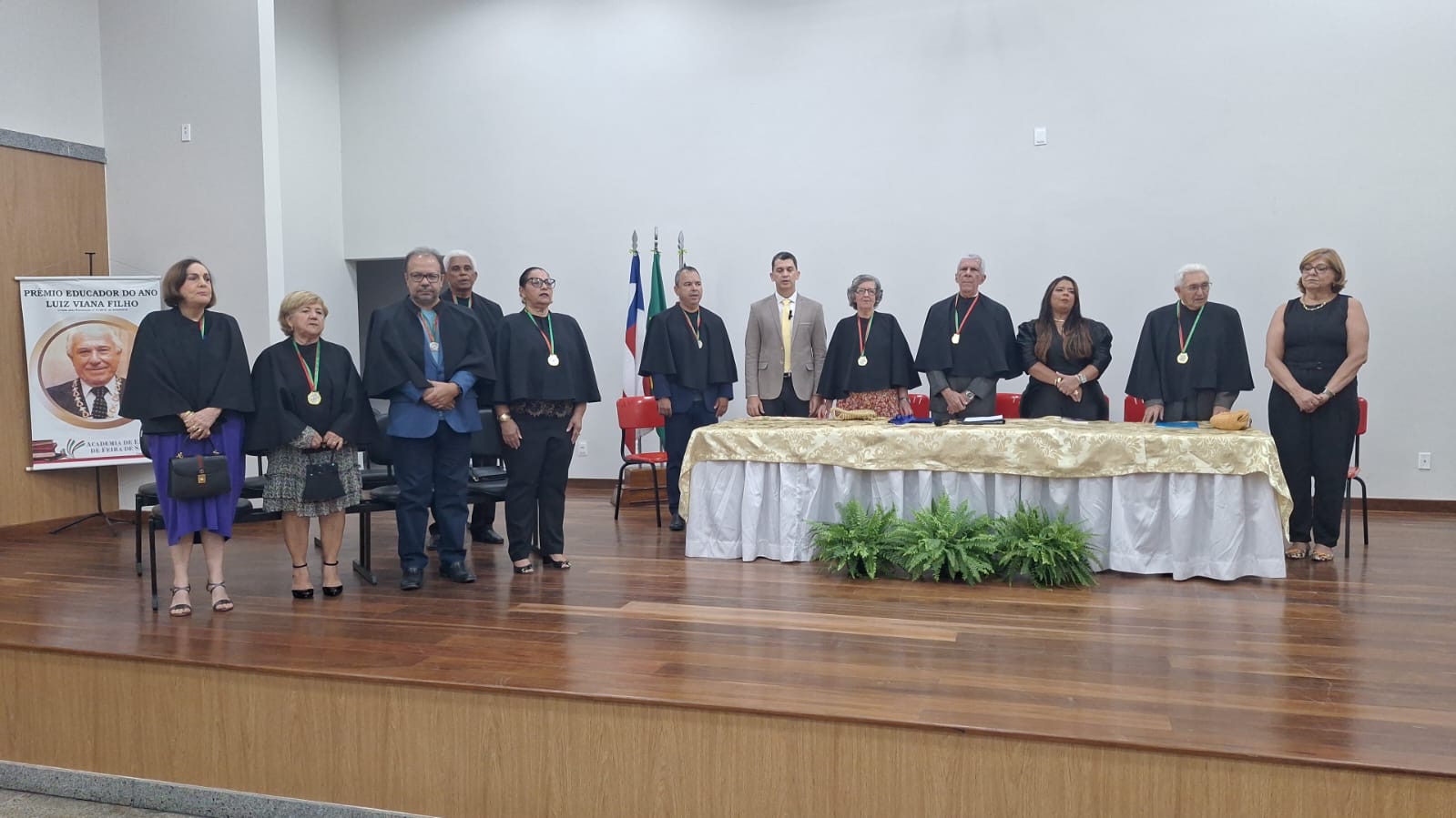 Academia de Educação de Feira de Santana celebra o Prêmio Educador do Ano 2024