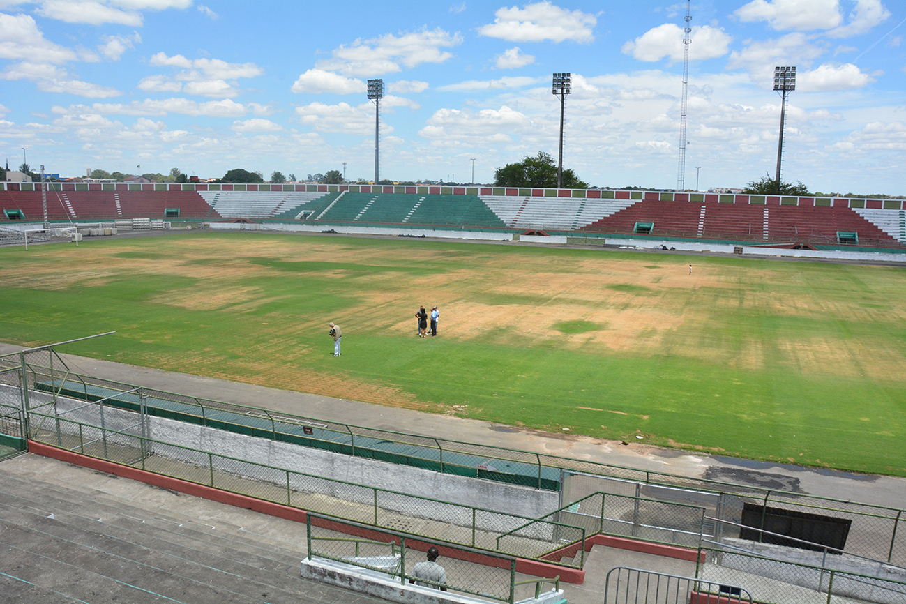 Estádio Joia da Princesa não estará apto para partida entre Jacuipense e Bahia