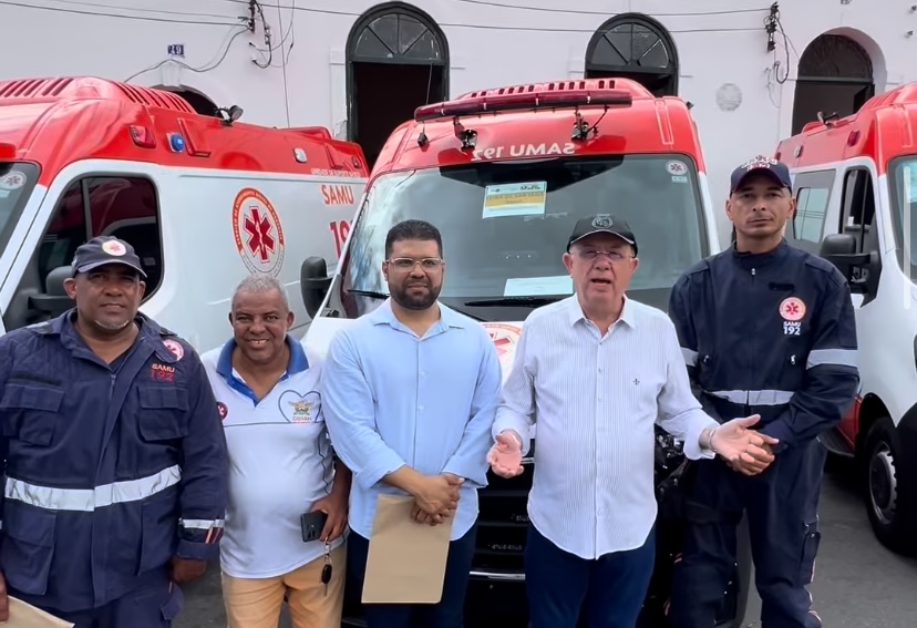 Feira de Santana recebe novas ambulâncias para reforço no atendimento do SAMU