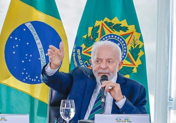 Lula admite possibilidade de não disputar a reeleição em 2026