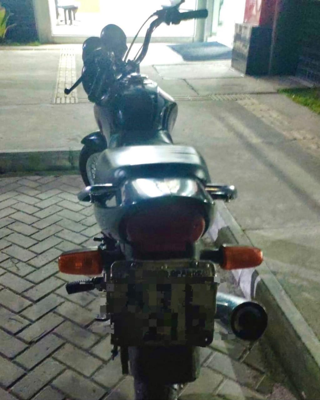 PM apreende moto adulterada em Feira de Santana