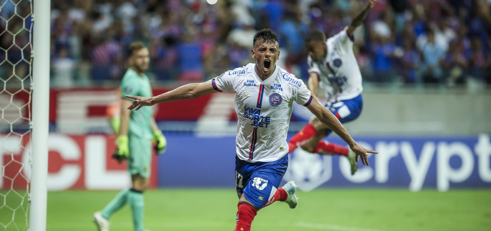 Bahia vence The Strongest na Fonte Nova e avança para a terceira fase da Libertadores