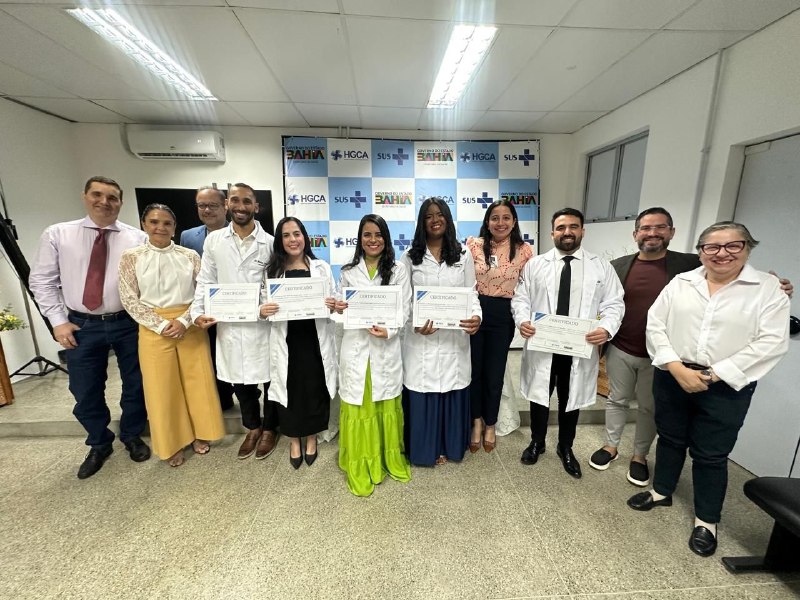 Hospital Geral Clériston Andrade forma 32ª turma de residentes em Clínica Médica