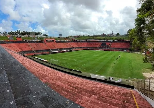 Barcelona x Bahia: ingressos começam a ser vendidos nesta quarta (12)