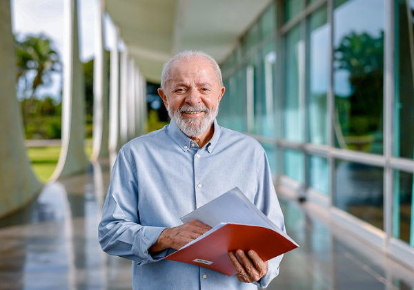 A carne vai cair e o povo vai voltar a comer sua picanha, diz Lula em meio à alta dos alimentos