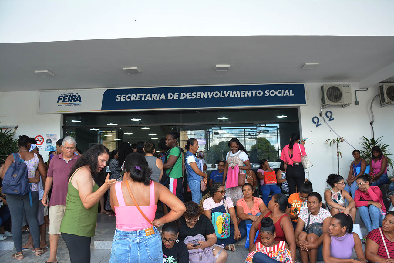 Mutirão do CadÚnico avança com atendimento itinerante para comunidades de Feira de Santana