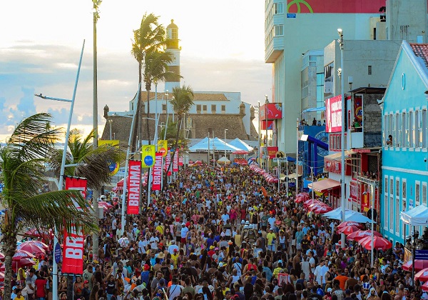 Portais da SSP contabilizam aumento de 22% de público no primeiro dia do Carnaval, com 1,5 milhão de pessoas nos circuitos