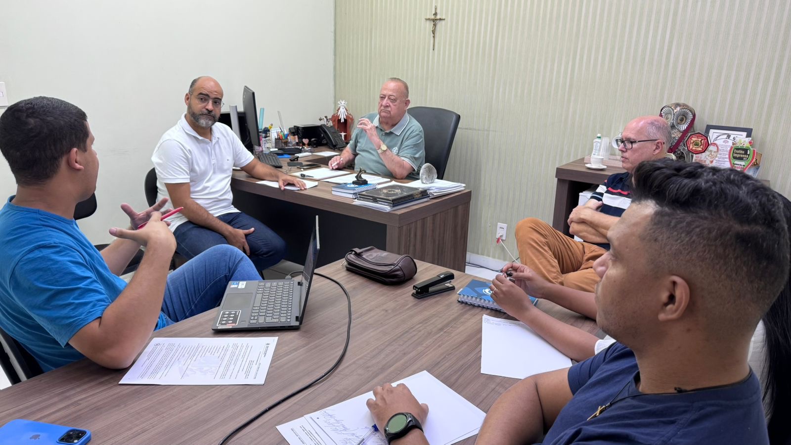 Pedro Américo discute fortalecimento do Programa Juventude Digital em Feira