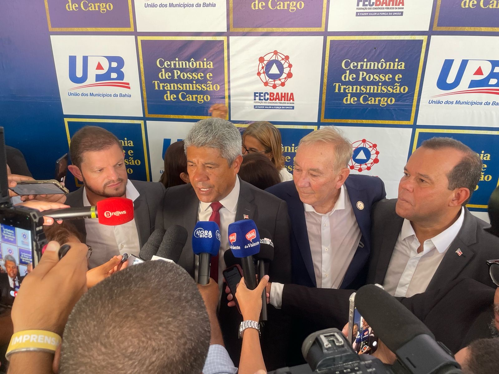 Governador Jerônimo Rodrigues destaca parceria entre Estado e municípios na posse da UPB