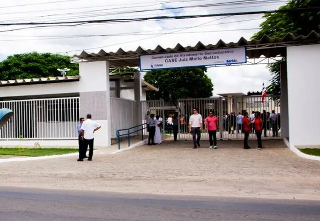 Adolescentes acusados de matar ciclista em assalto na Bahia são condenados a internação por três anos