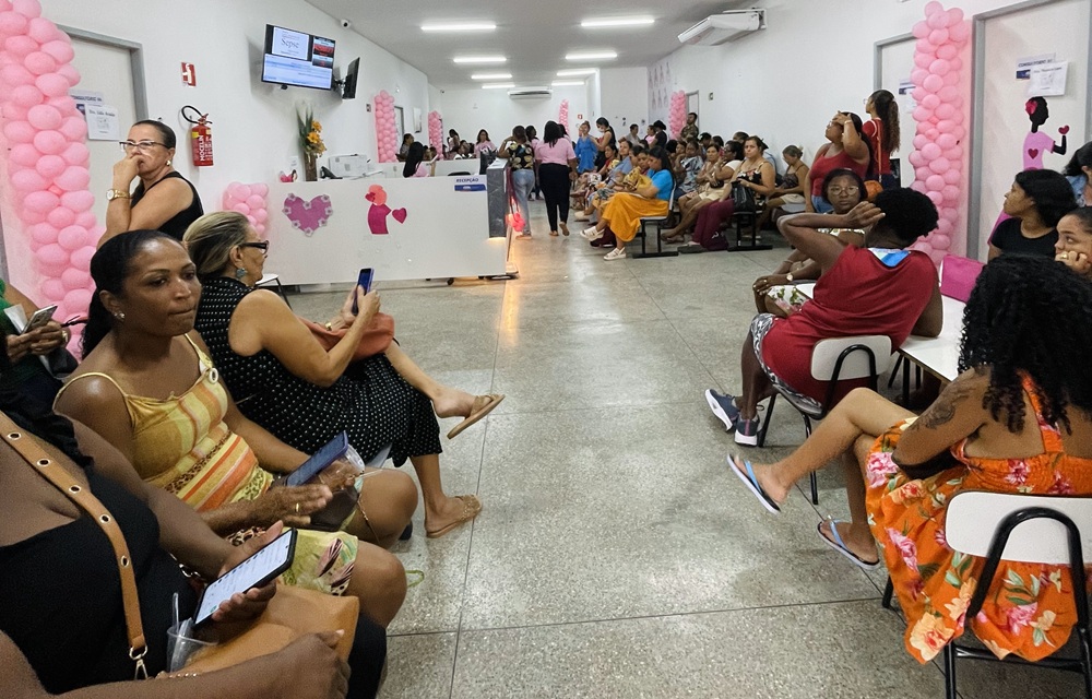 Mutirão ginecológico reforça prevenção ao câncer de colo de útero em Feira